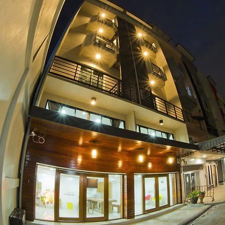 Thanabhumi Bangkok Dış mekan fotoğraf